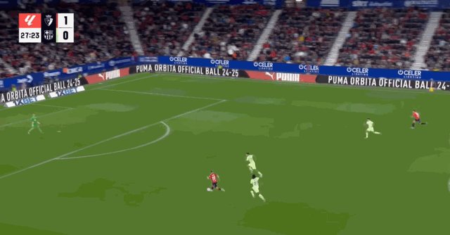 1727569353078008663.gif 2-0萨拉戈萨.gif